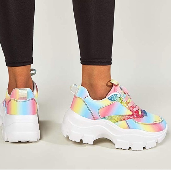 aesthetic platform sneakers